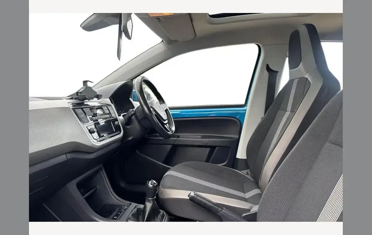 Used VW up! high up! 90 HP (66 kW) 2019 Blue Hatchback