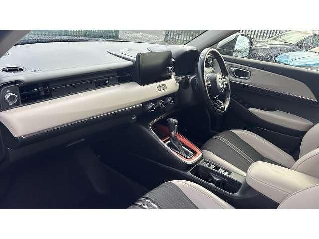 Image 2/4