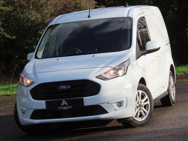 Used Ford Transit Connect Limited 120 HP (88 kW) 2019 White MPV