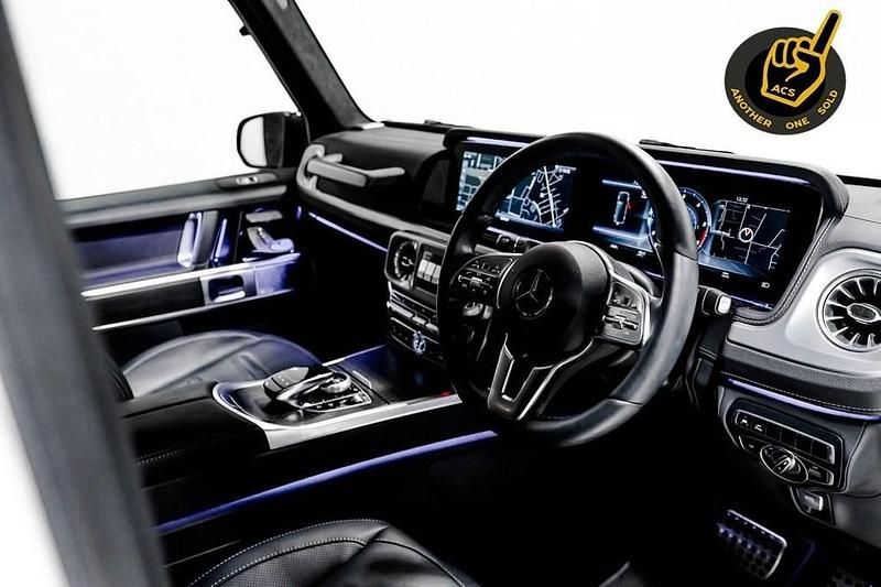 Used Mercedes G400 AMG line 330 HP (242 kW) 2023 White SUV