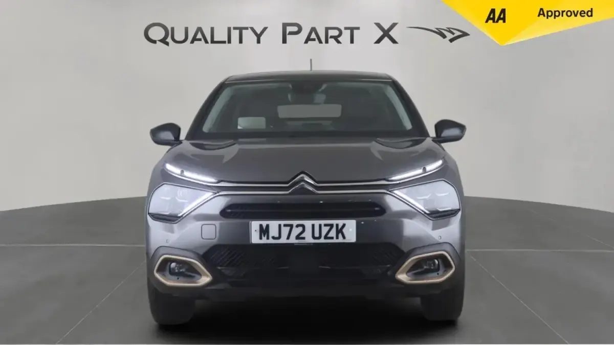 Usado Citroën C4 110 CV (80 kW) 2022 Gris Utilitario