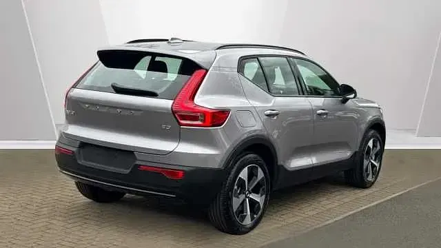 Nuevo Volvo XC40 Plus 161 CV (118 kW) 2026 SUV