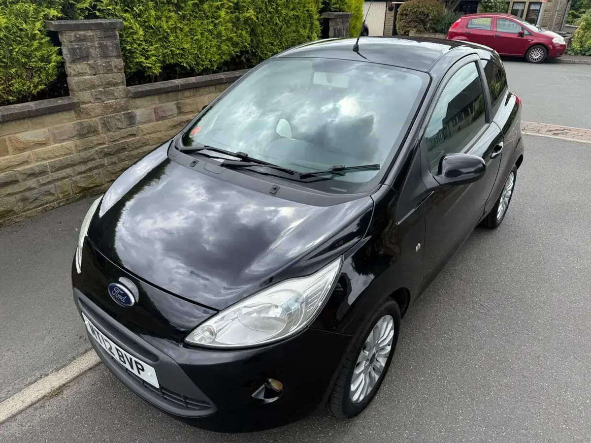 Used Ford Ka Zetec 69 HP (50 kW) 2012 Black Hatchback