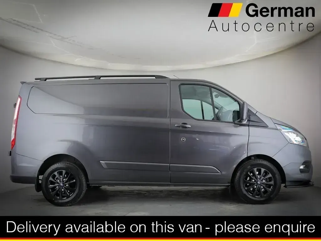 Usado Ford Transit Custom Limited 170 CV (125 kW) 2023 Gris Van