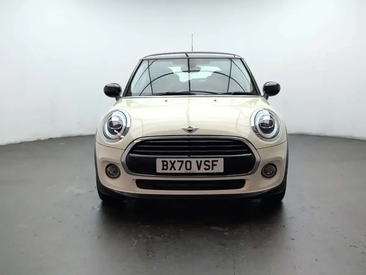 Used Mini Cooper Classic 2020 White Hatchback