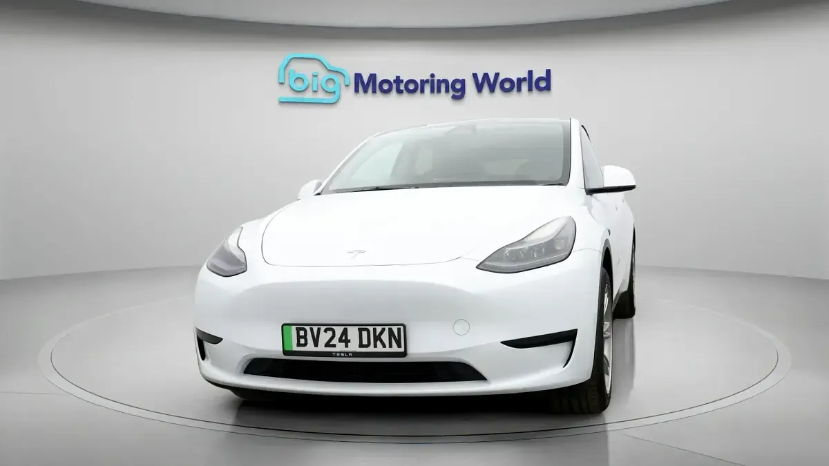 Used Tesla Model Y RWD 254 kW (346 HP) 2024 White SUV