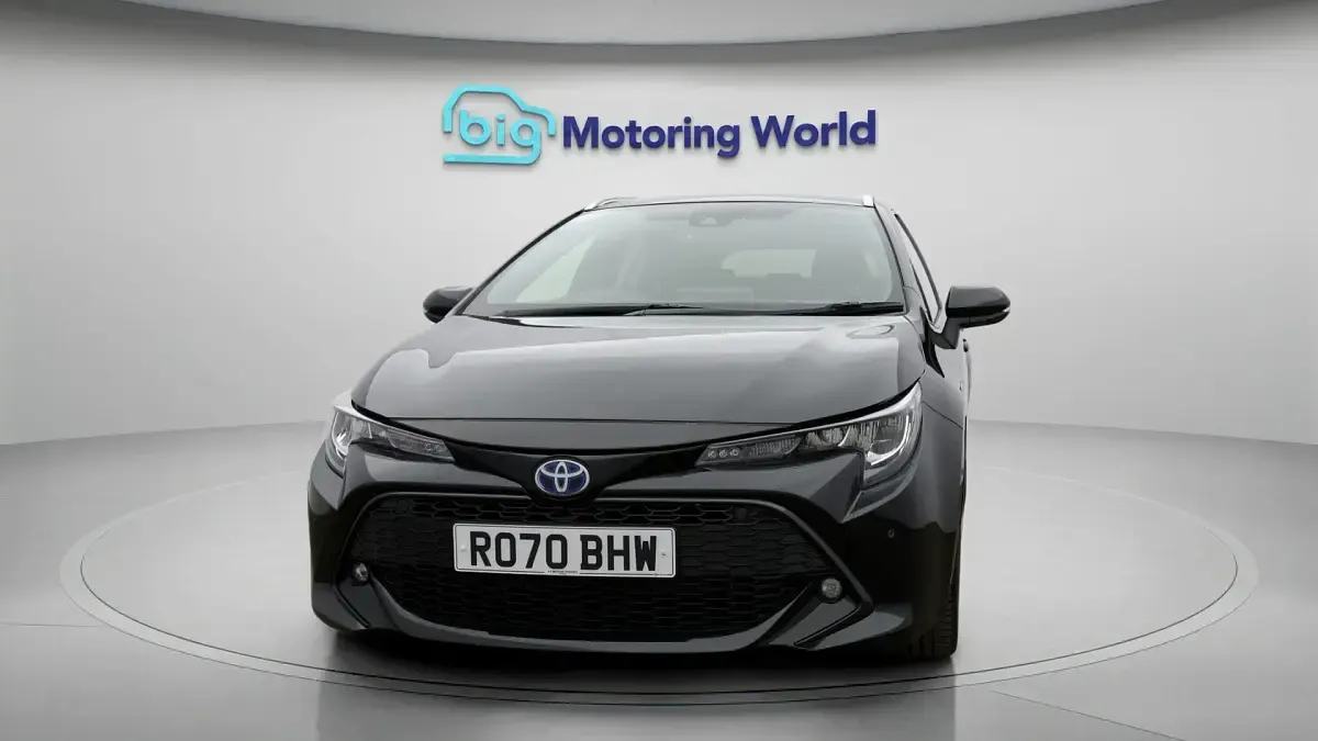 Usado Toyota Corolla Design 121 HP (88 kW) 2020 Carrinha
