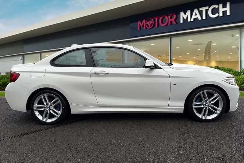 Used BMW 218 M Sport 2016 White Coupe