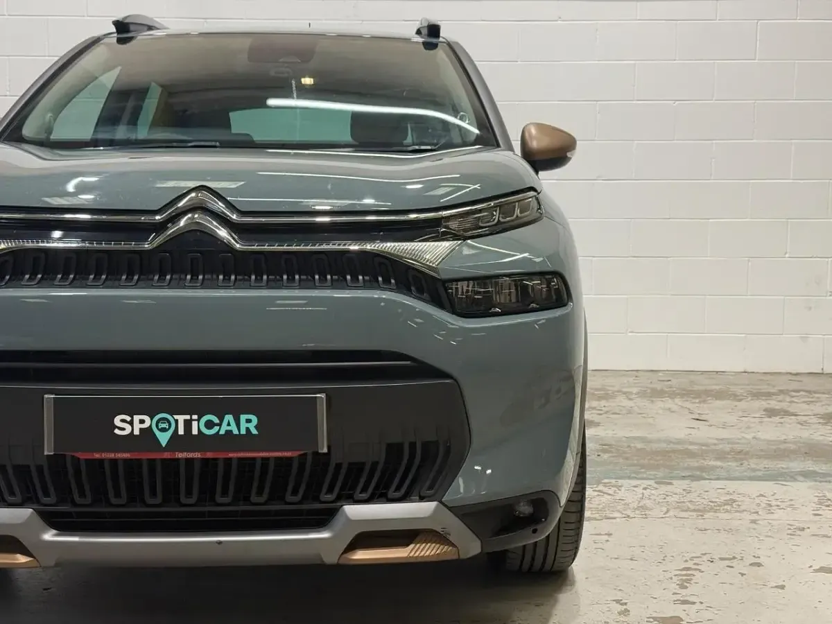 Usado Citroën C3 Aircross PureTech 108 HP (79 kW) 2023 Cinzento SUV