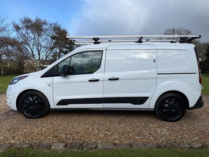 Used Ford Transit Connect Trend 100 HP (73 kW) 2017 White MPV