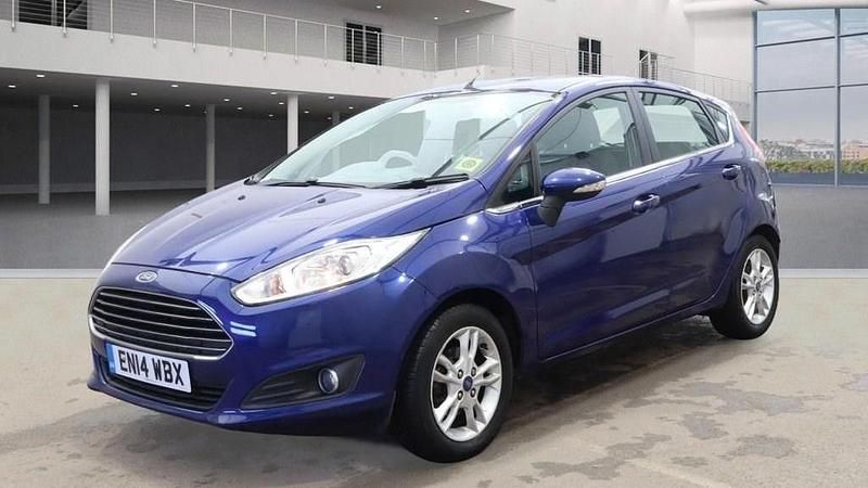 Used Ford Fiesta Zetec 82 HP (60 kW) 2014 Blue Hatchback