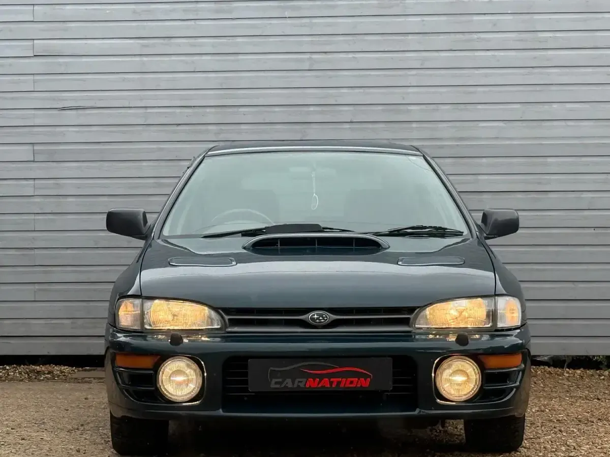 Used Subaru Impreza 1996 Green Hatchback