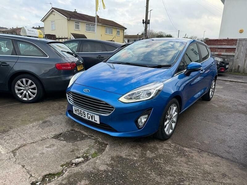 Used Ford Fiesta Titanium 100 HP (73 kW) 2020 Blue Hatchback