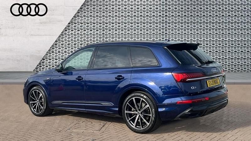 Used Audi Q7 Black Edition 340 HP (250 kW) 2021 Grey SUV