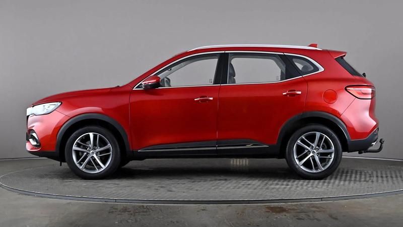Used MG HS Excite 162 HP (119 kW) 2022 Red SUV