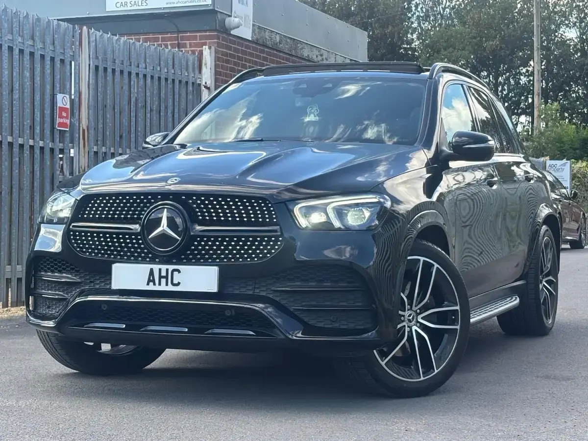 Used Mercedes GLE400 AMG line 2021 Black Estate