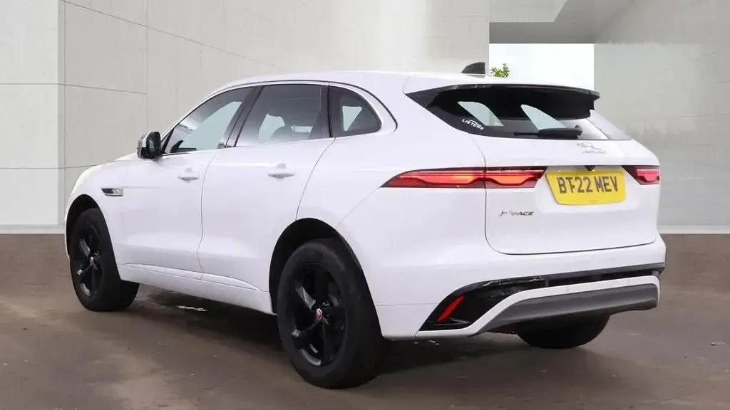 Used Jaguar F-Pace R-Dynamic 2022 White SUV
