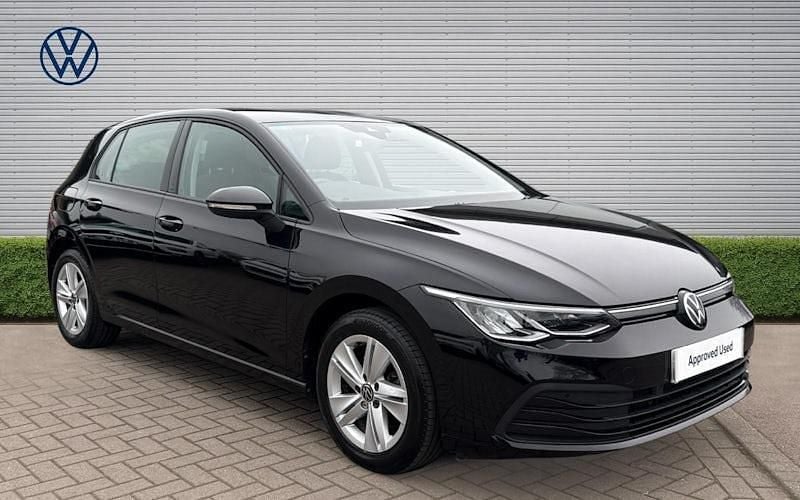 Second-hand VW Golf VIII Life 110 CP (80 kW) 2023 Hatchback