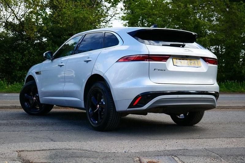 Begagnad Jaguar F-Pace R-Dynamic 204 HK (150 kW) 2022 Silver SUV