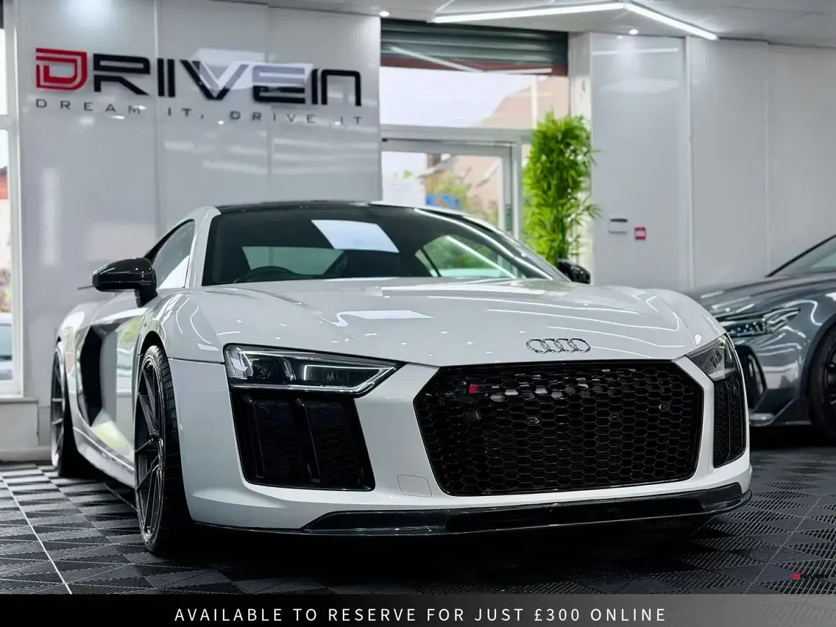 Used Audi R8 Coupé Advanced 610 HP (448 kW) 2016 White Coupe