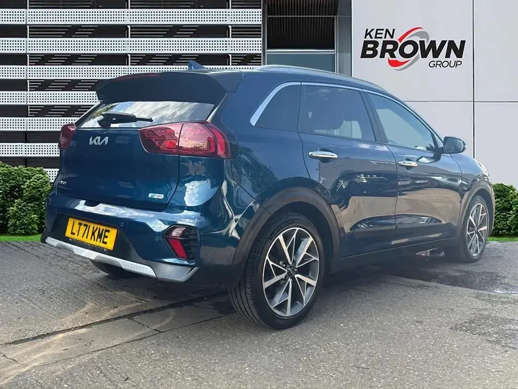 Used Kia Niro 2021 Blue SUV
