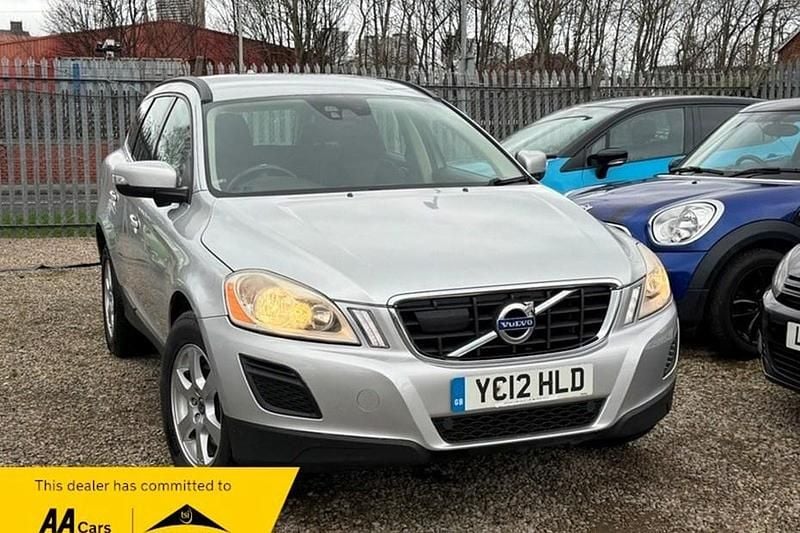 Used Volvo XC60 SE 215 HP (158 kW) 2012 Silver SUV