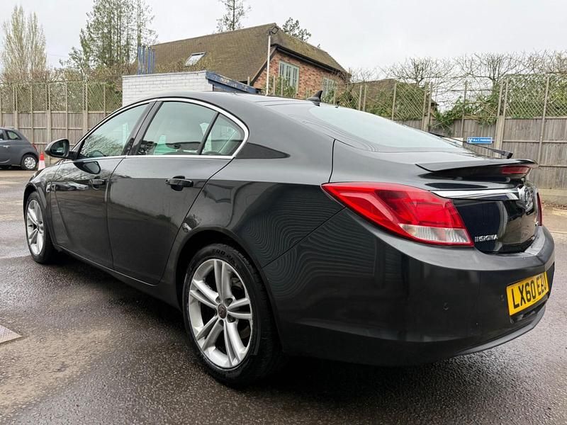 Used Vauxhall Insignia SRi 160 HP (117 kW) 2011 Black Hatchback