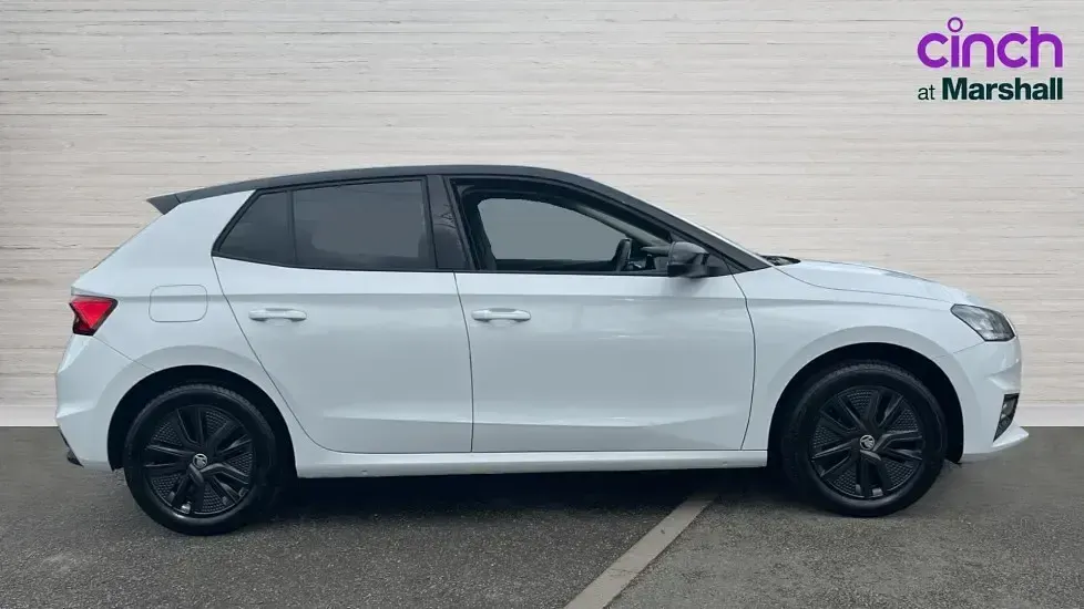 Used Skoda Fabia Colour Edition 80 HP (58 kW) 2024 Moon white metallic black magic pearl effect Hatchback