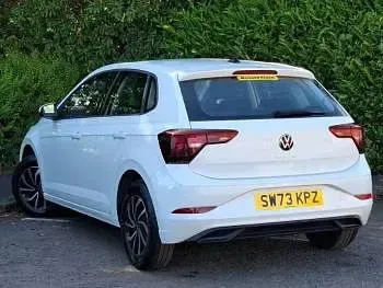 Used VW Polo Life 80 HP (58 kW) 2023 White Hatchback