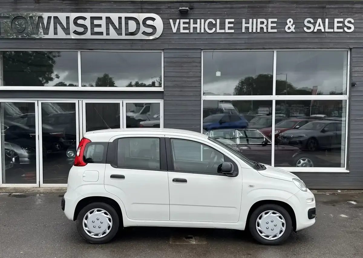 Used Fiat Panda Pop 69 HP (50 kW) 2013 White Hatchback