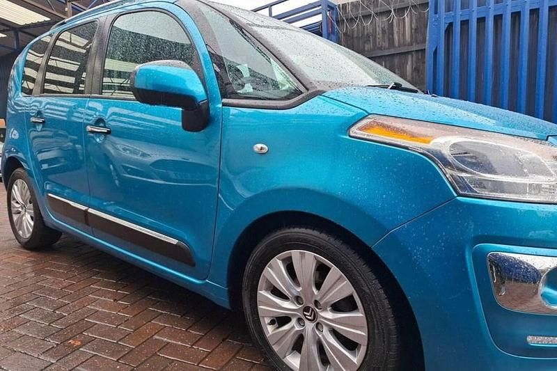 Blue Used 2014 Citroën C3 Picasso Exclusive MPV | £4,999 (Fair price) - Image 1/1