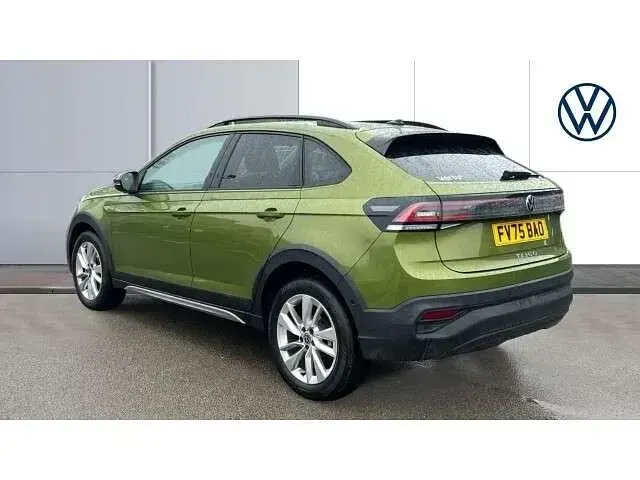 Begagnad VW Taigo Match 116 HK (85 kW) 2025 Grön SUV
