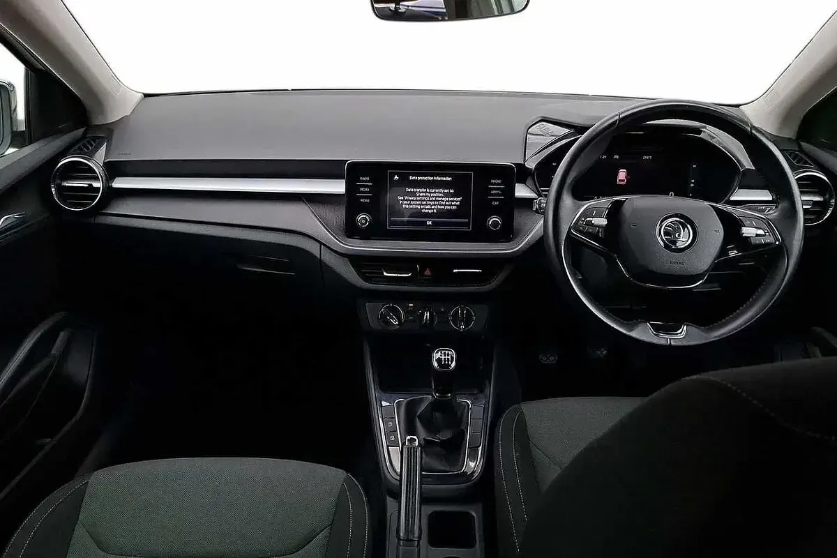 Used Skoda 110 R Colour Edition 81 HP (59 kW) 2022 Candy white black magic pearl effect Hatchback