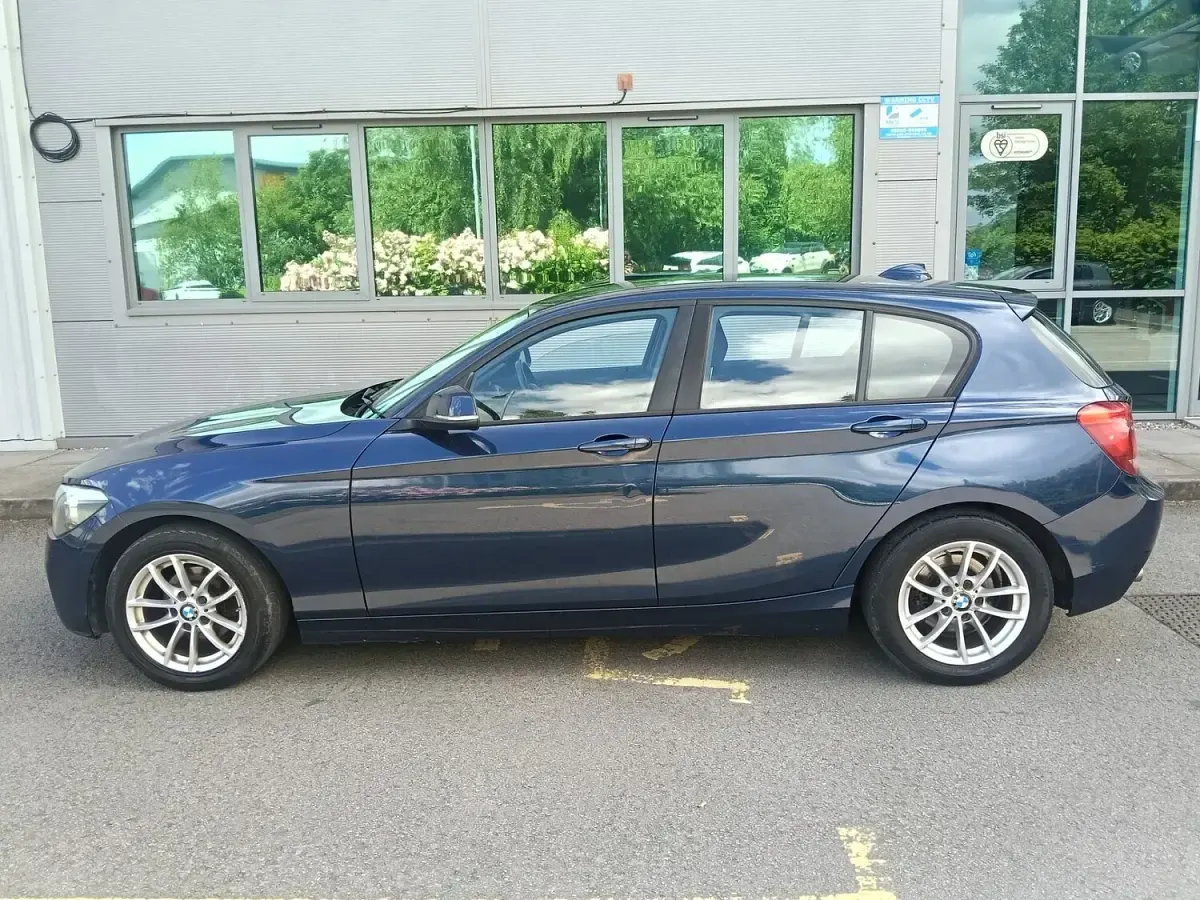Used BMW 116 Efficient Dynamics 114 HP (83 kW) 2014 Blue Hatchback