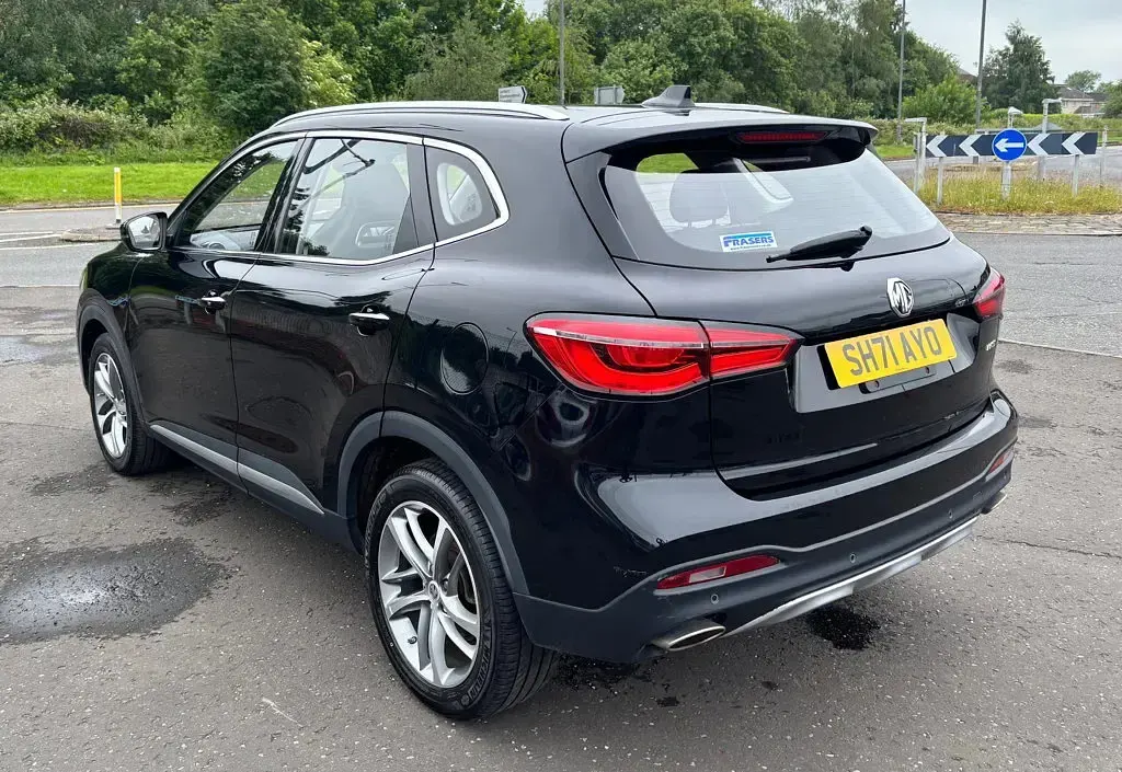 Used MG HS 162 HP (119 kW) 2021 Black SUV
