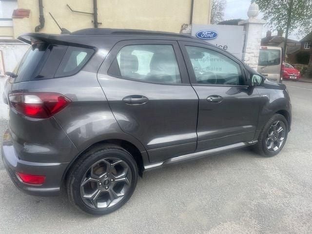 Usado Ford Ecosport ST-Line 125 HP (91 kW) 2019 Cinzento SUV