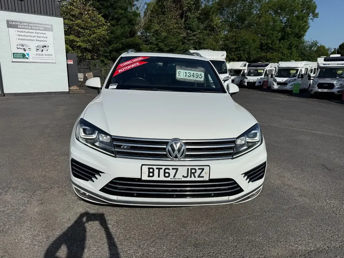 Used VW Touareg R-line Plus 2017 White SUV