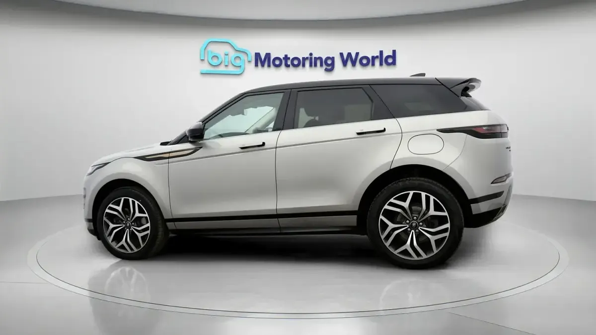 Used Land Rover Range Rover evoque HSE Dynamic 309 HP (227 kW) 2022 Silver SUV