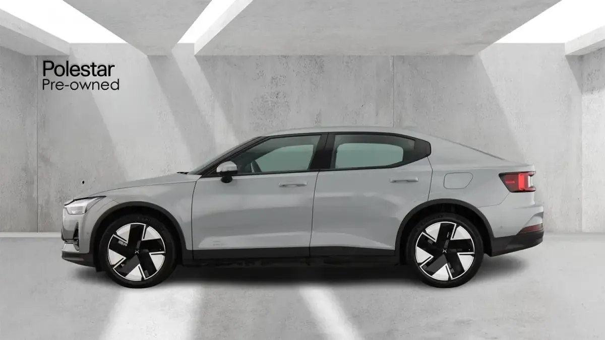 Begagnad Polestar 2 Long Range Dual motor 309 kW (421 HK) 2025 Grå Halvkombi