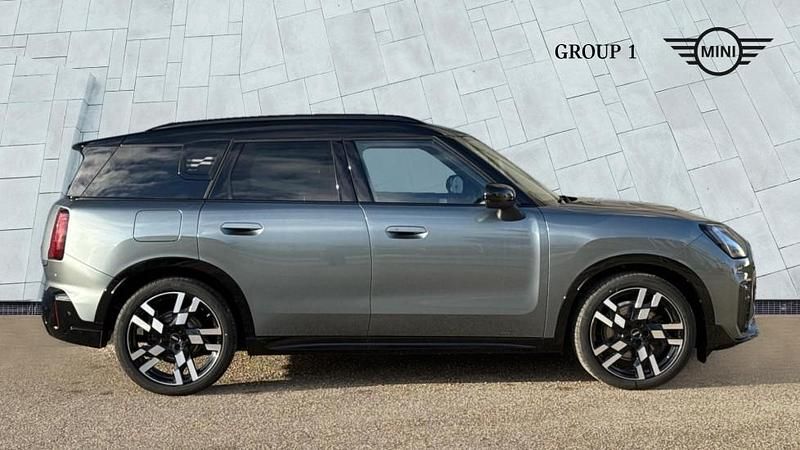 New Mini Countryman 215 HP (158 kW) 2025 Green SUV