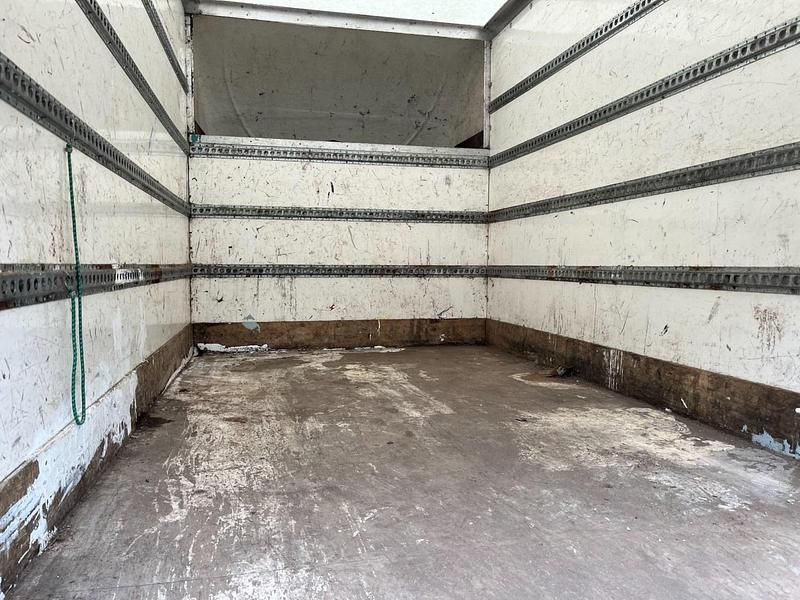 Used Peugeot Boxer Business-Line 130 HP (95 kW) 2017 White Van