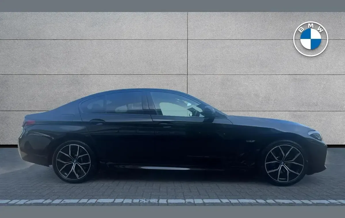 Used BMW 530e M Sport 292 HP (214 kW) 2022 Black Sedan