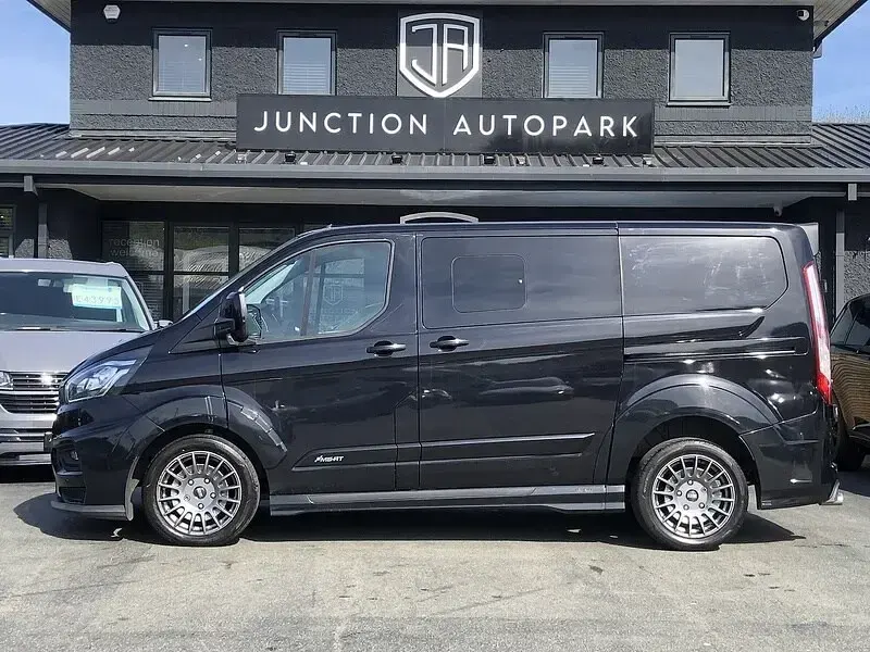 Used Ford Transit Custom Limited 170 HP (125 kW) 2023 Black Van