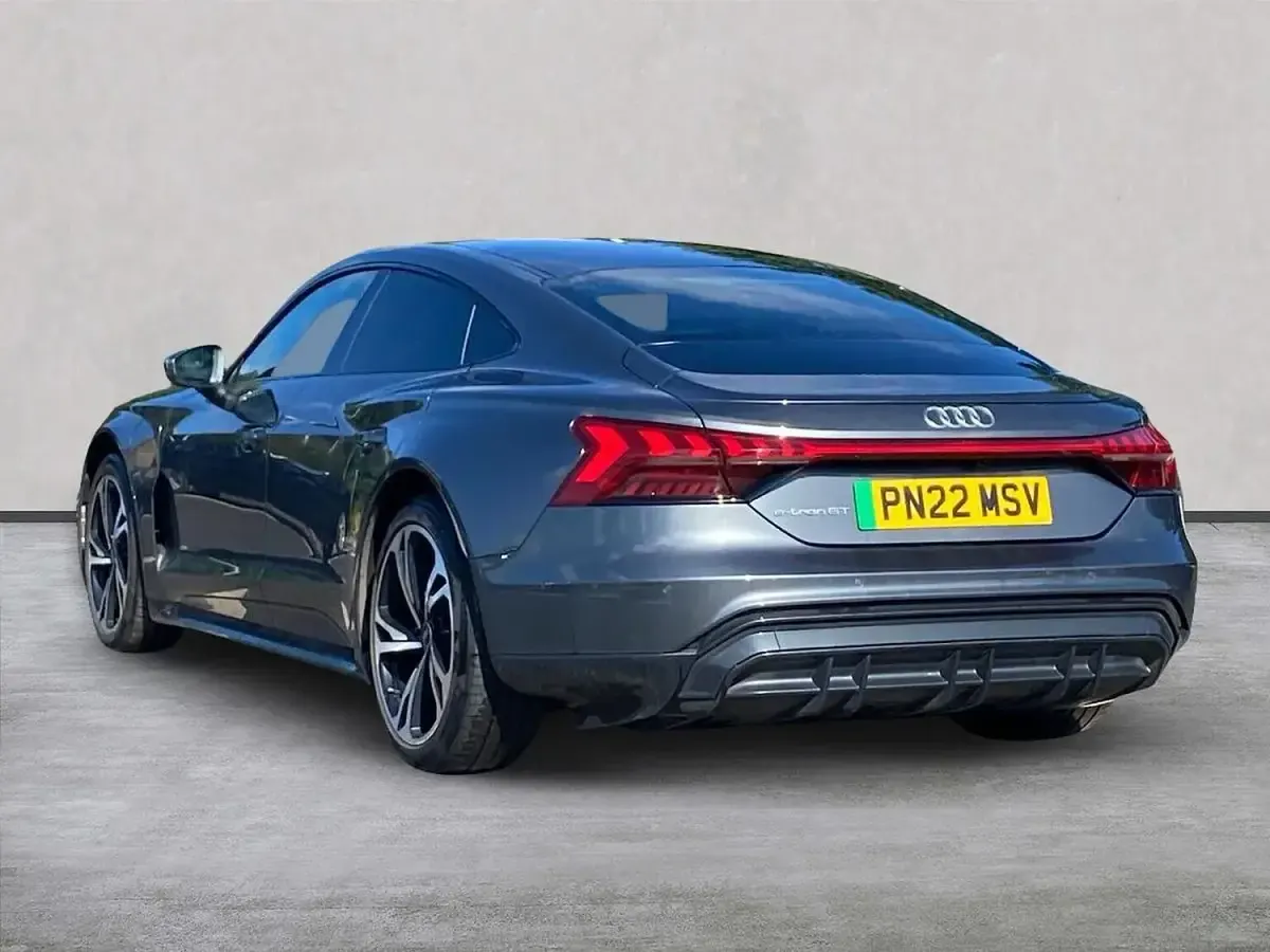 Used Audi e-tron GT quattro Performance 384 kW (523 HP) 2022 Grey Sedan