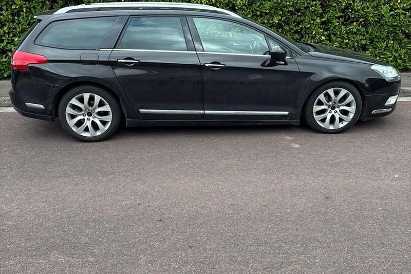 Bronze Used 2015 Citroën C5 Exclusive Estate | £2,695 (Super price) - Image 1/1