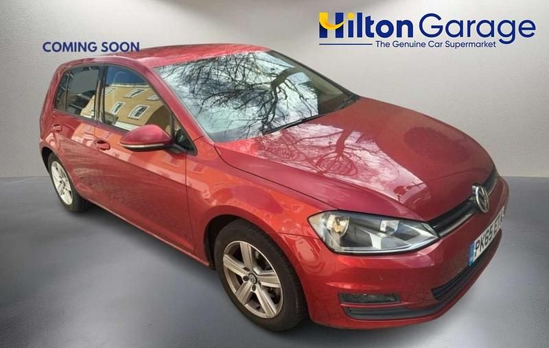 Used VW Golf VII Match 2015 Red Hatchback