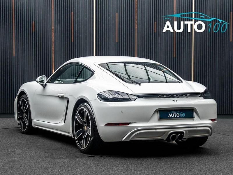 Used Porsche 718 Cayman 2019 White Coupe