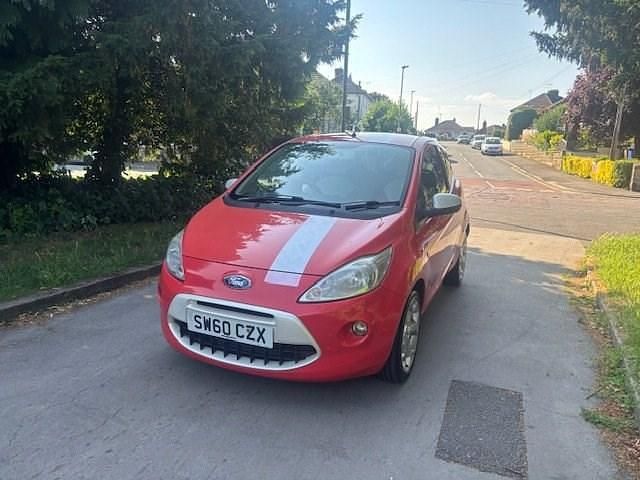 Używany Ford Ka 69 KM (50 kW) 2011 Czerwony Hatchback