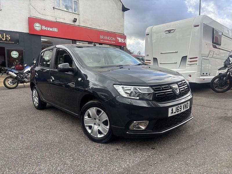 Grey Used 2019 Dacia Sandero Comfort Hatchback | £6,695 (Good price) - Image 1/4