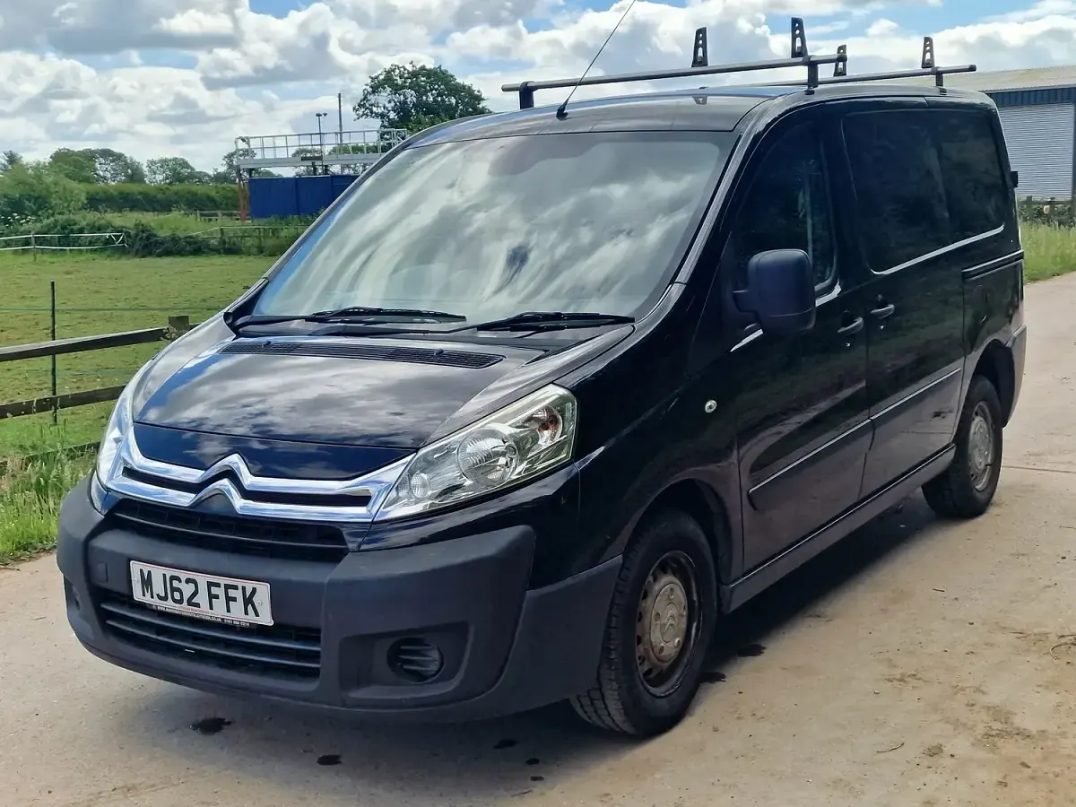 Used Citroën Dispatch 89 HP (65 kW) 2012 Black MPV